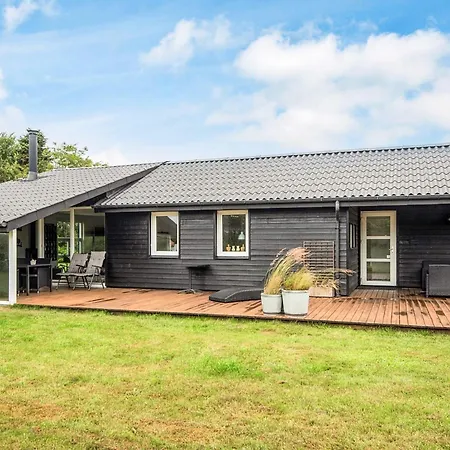 Cozy Retreat - By Traum Holiday home