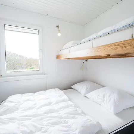 Cozy Retreat - By Traum *